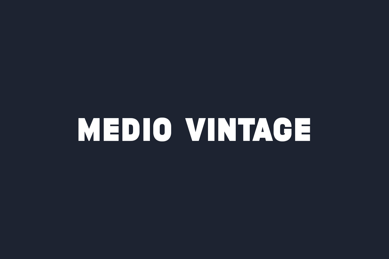 Medio Vintage Free Font